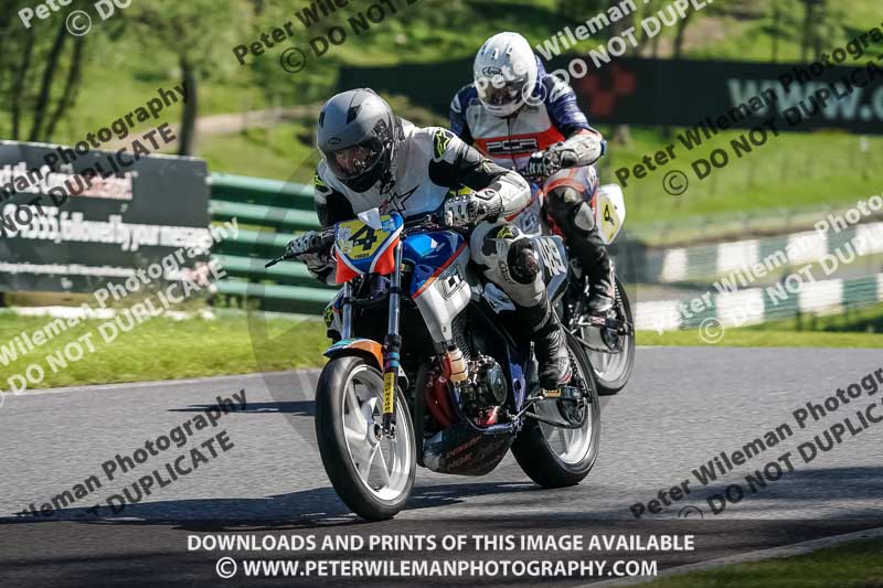 cadwell no limits trackday;cadwell park;cadwell park photographs;cadwell trackday photographs;enduro digital images;event digital images;eventdigitalimages;no limits trackdays;peter wileman photography;racing digital images;trackday digital images;trackday photos
